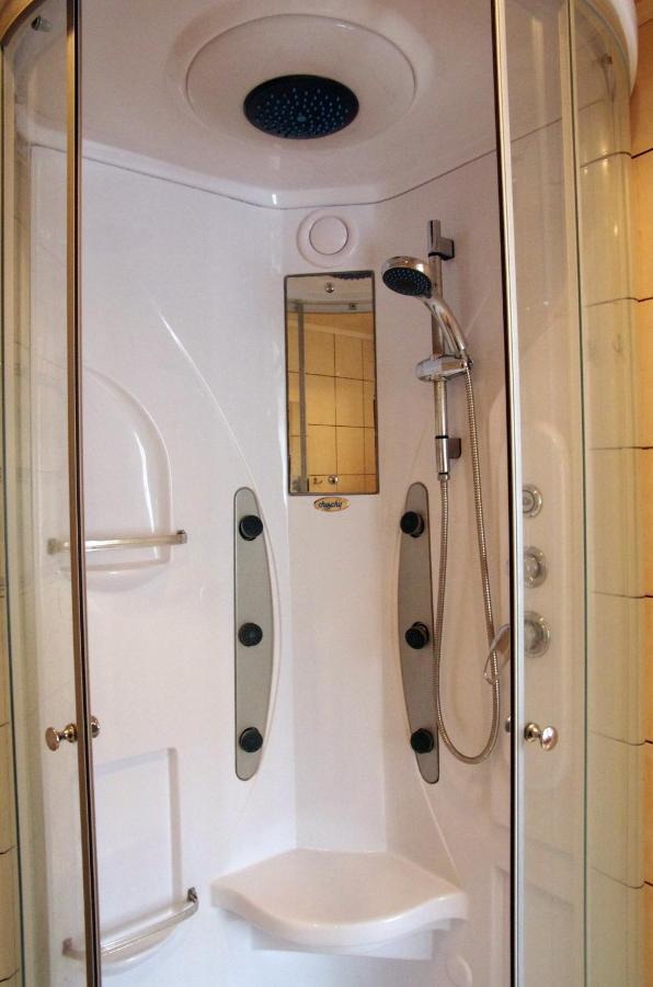Apartamentai Viktorija Nido Chambre photo